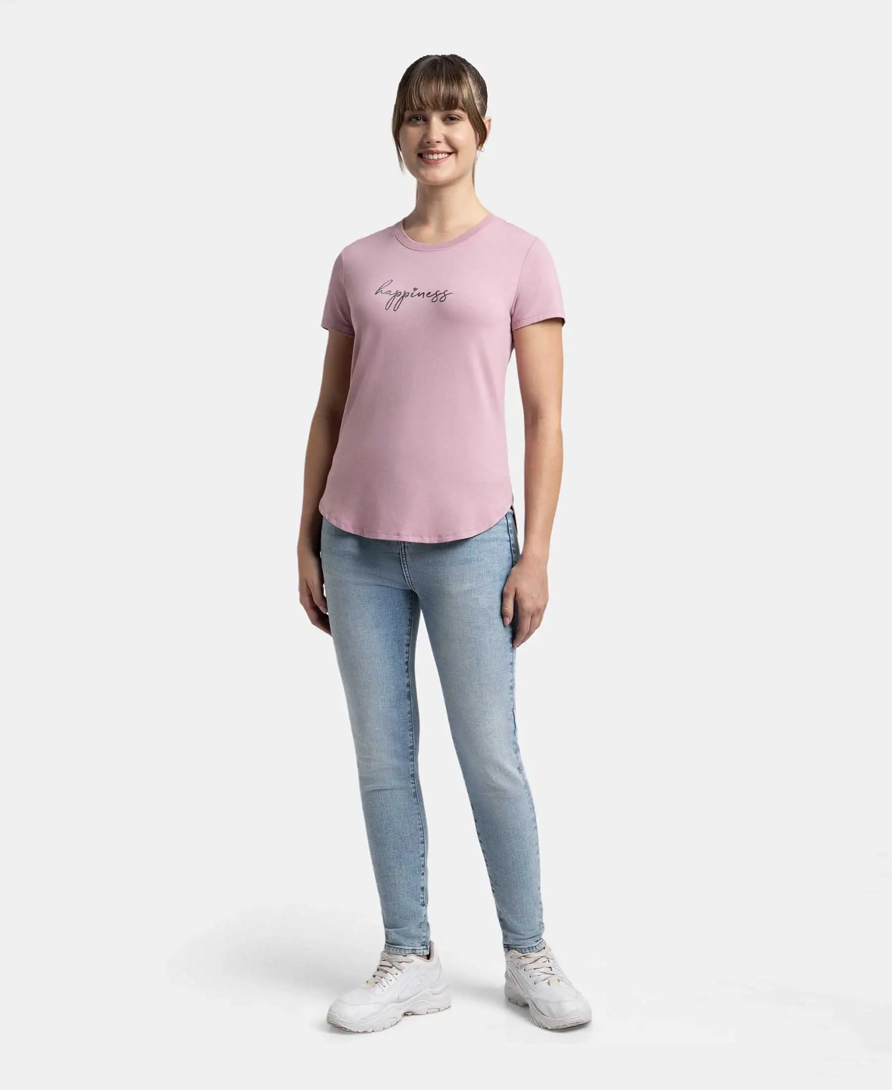 Micro Modal Fiber Elastane Stretch Relaxed Fit Graphic Print Round Neck Half Sleeve T-Shirt With Curved Hem Styling - Lilas - Image 4