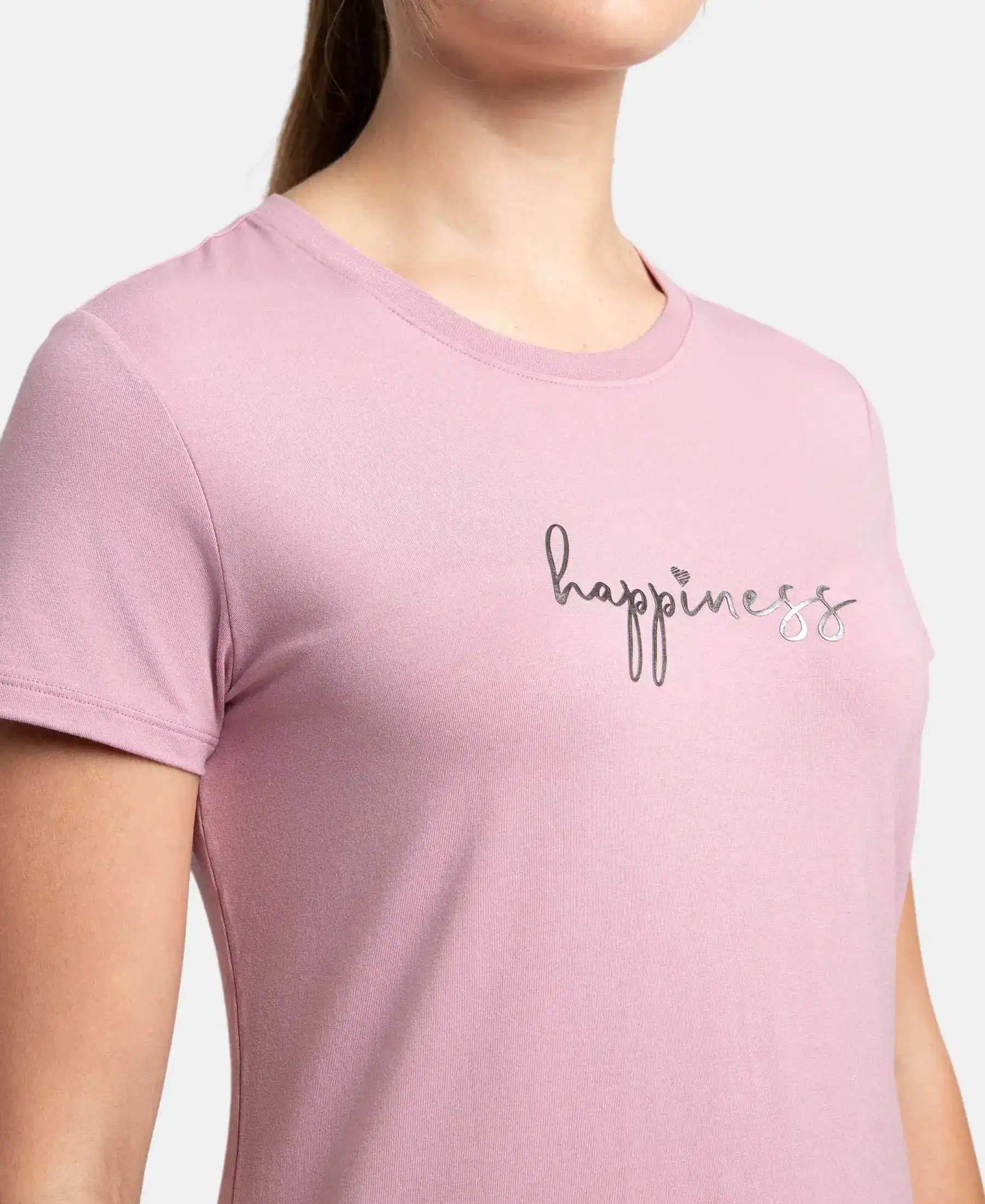 Micro Modal Fiber Elastane Stretch Relaxed Fit Graphic Print Round Neck Half Sleeve T-Shirt With Curved Hem Styling - Lilas - Image 6