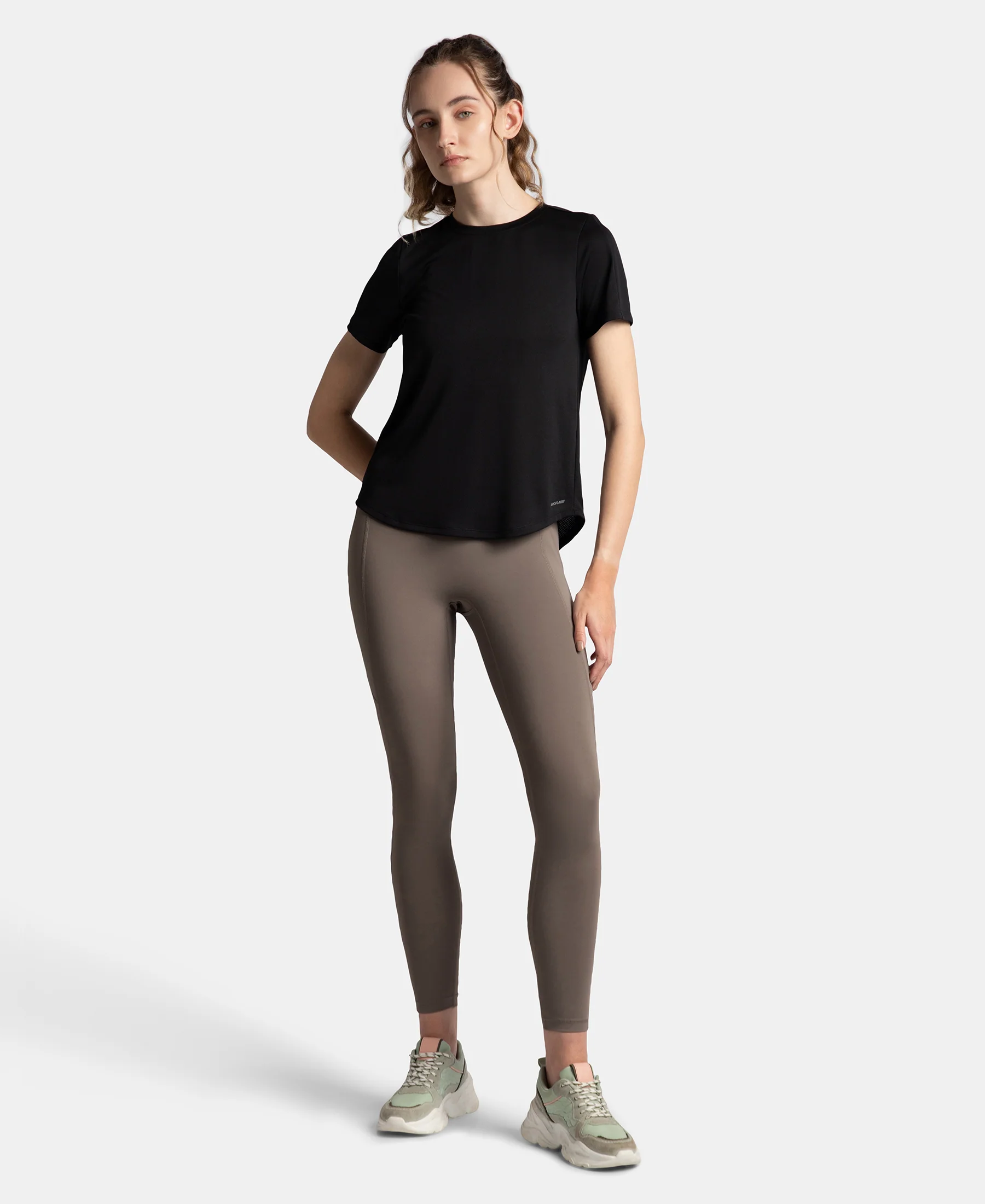 Microfiber Fabric Regular Fit Half Sleeve Breathable Mesh T-Shirt - Black - Image 4