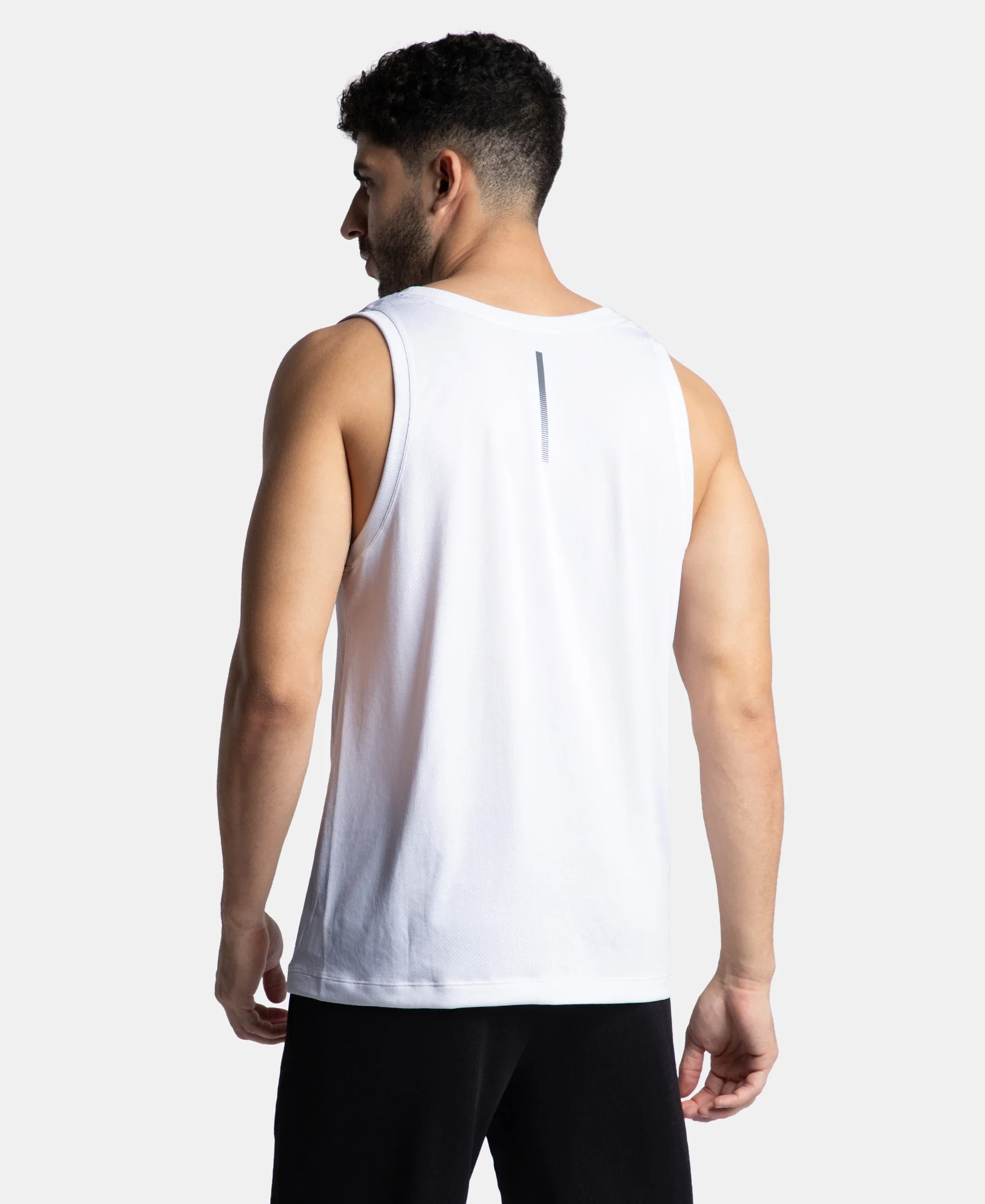 Pack of 2 Lightweight Microfiber Solid Tank Top with Breathable Mesh - White & Navy - Image 3