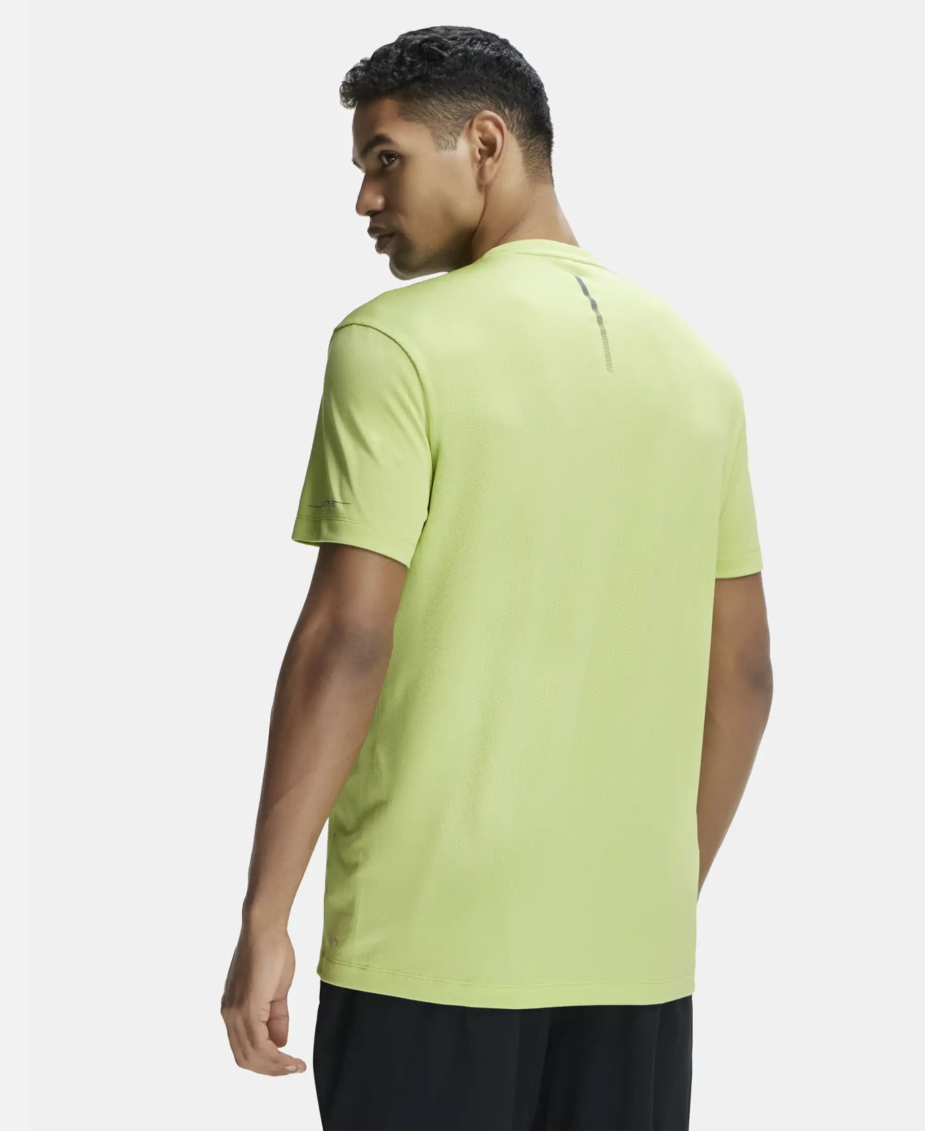 Recycled Microfiber Elastane Stretch Half Sleeve Round Neck T-Shirt with Breathable Mesh - Green Glow - Image 3