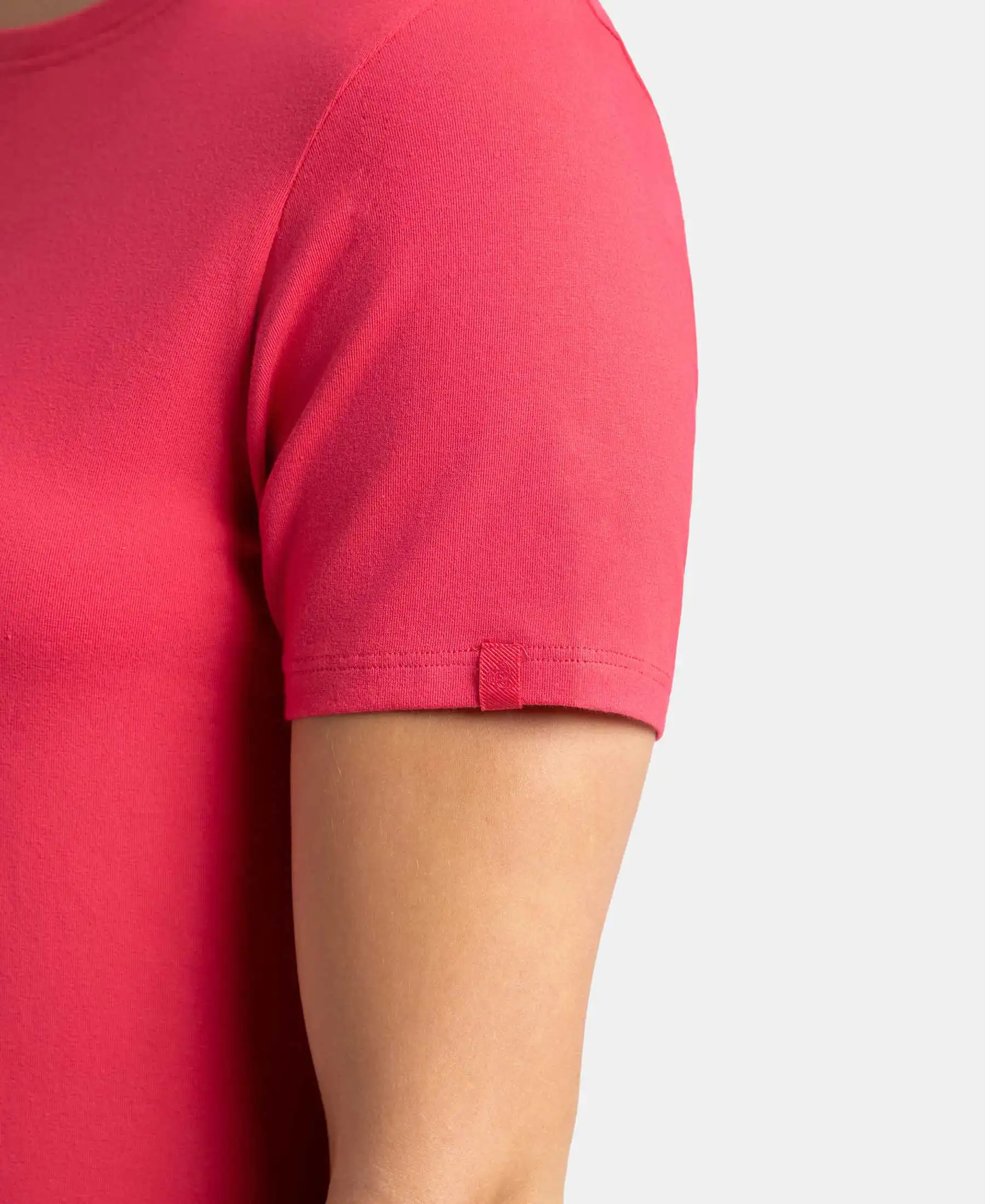 Super Combed Cotton Elastane Stretch Regular Fit Solid Round Neck Half Sleeve T-Shirt - Ruby - Image 6
