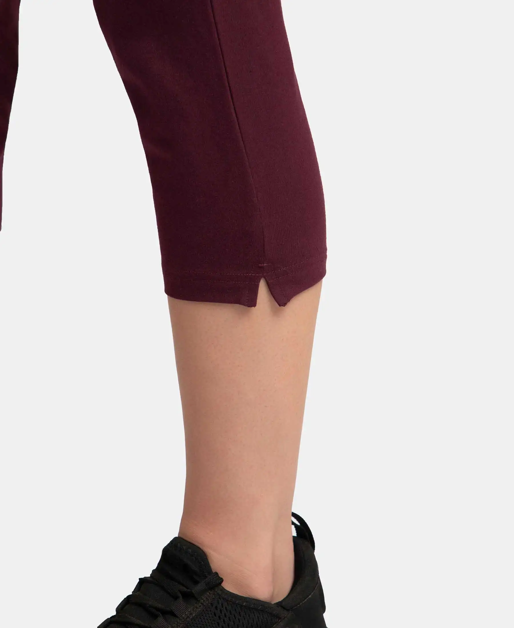 Super Combed Cotton Elastane Stretch Slim Fit Capri with Side Pockets - Wine Tasting - Image 7