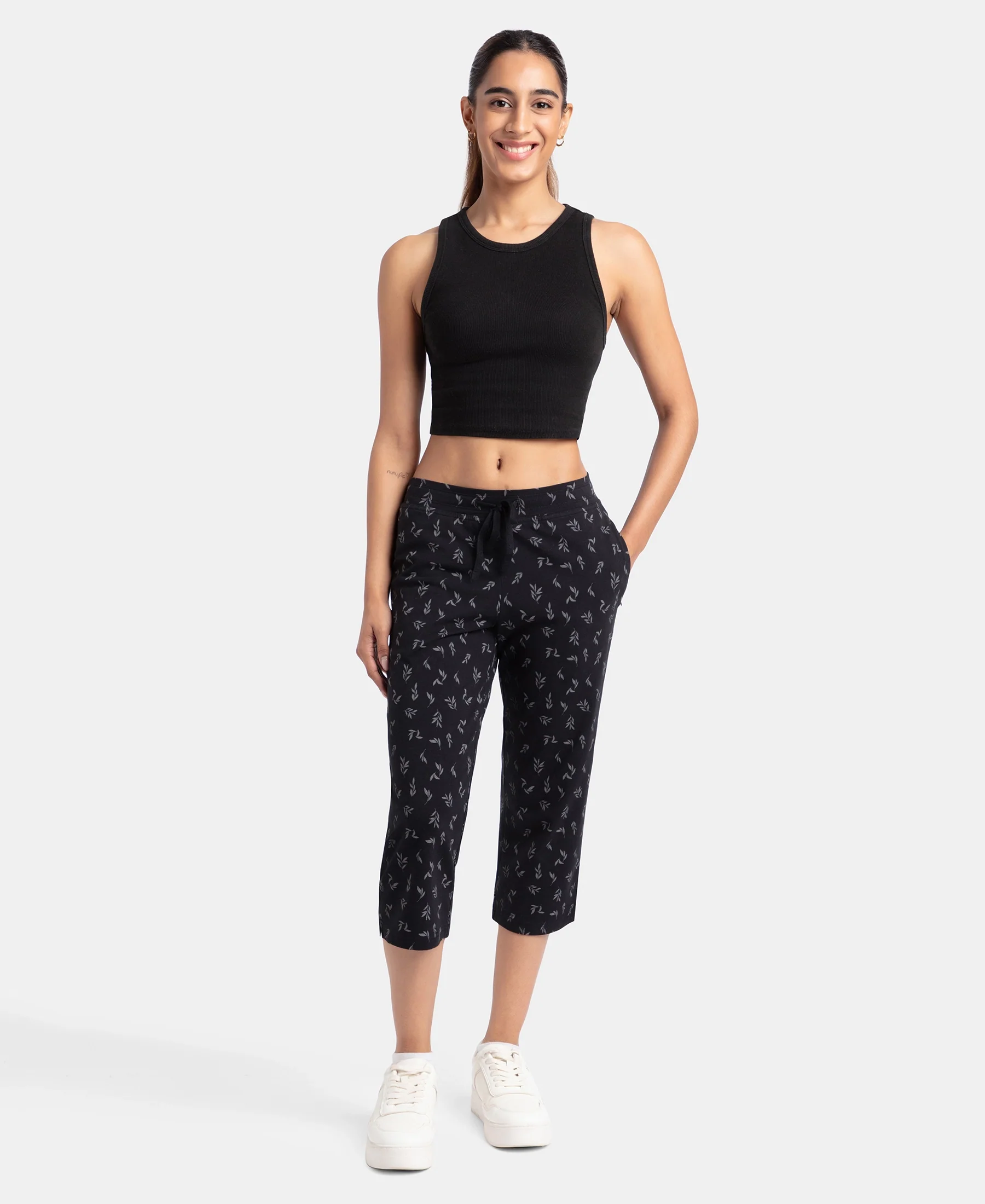 Super Combed Cotton Elastane Stretch Slim Fit Printed Capri with Side Pockets - Black Printed - Image 4