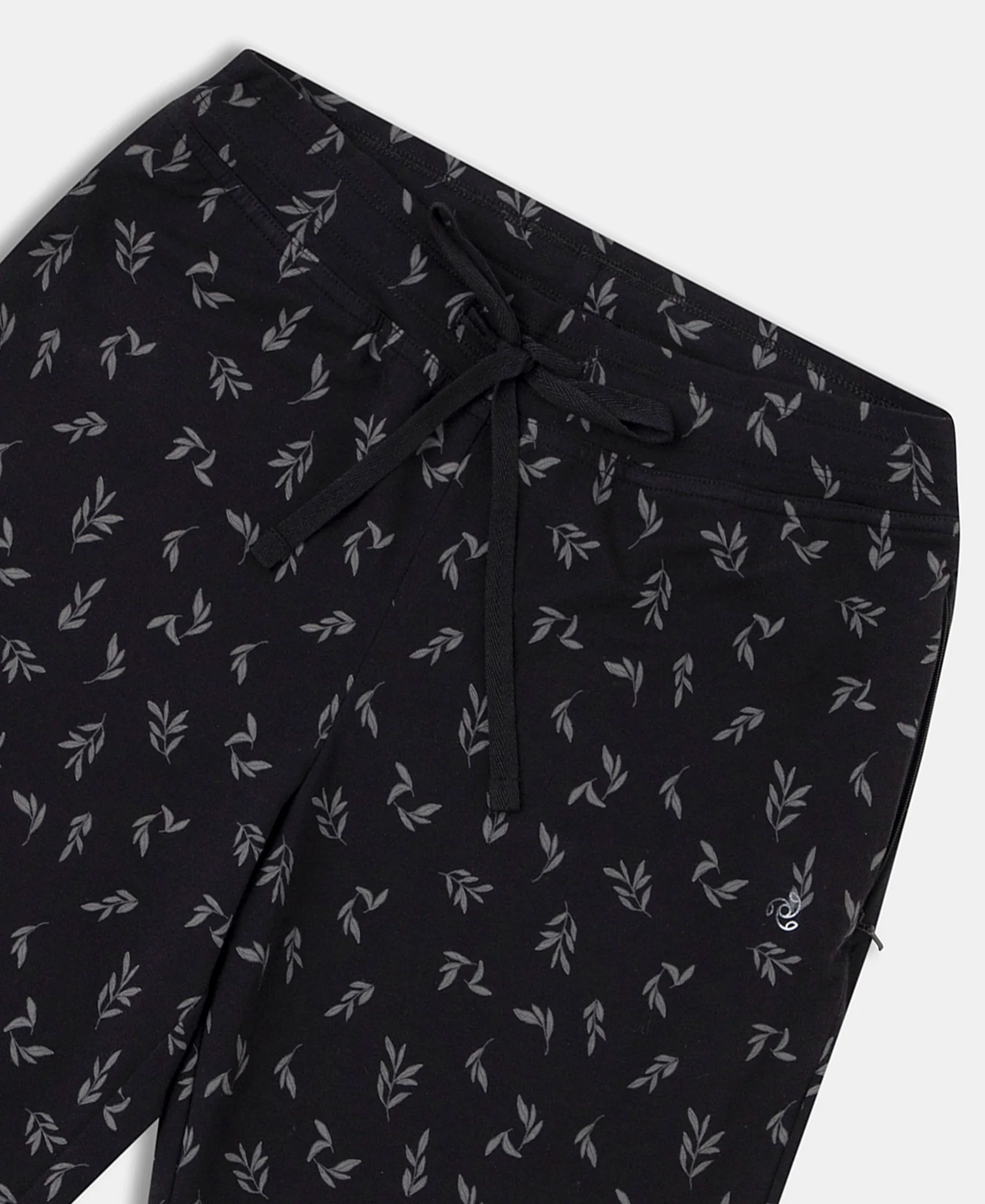 Super Combed Cotton Elastane Stretch Slim Fit Printed Capri with Side Pockets - Black Printed - Image 7
