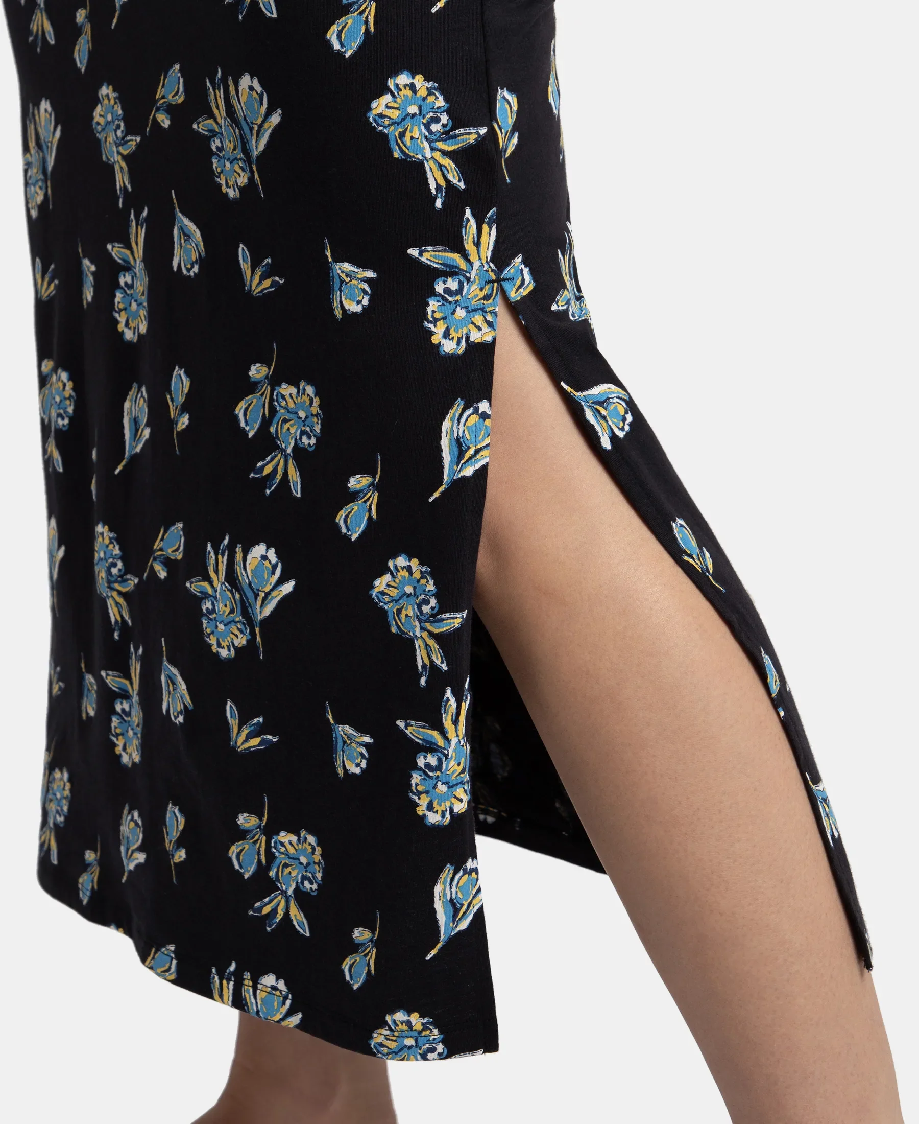 Super Combed Cotton Long Length Printed Lounge Dress - Black - Image 8