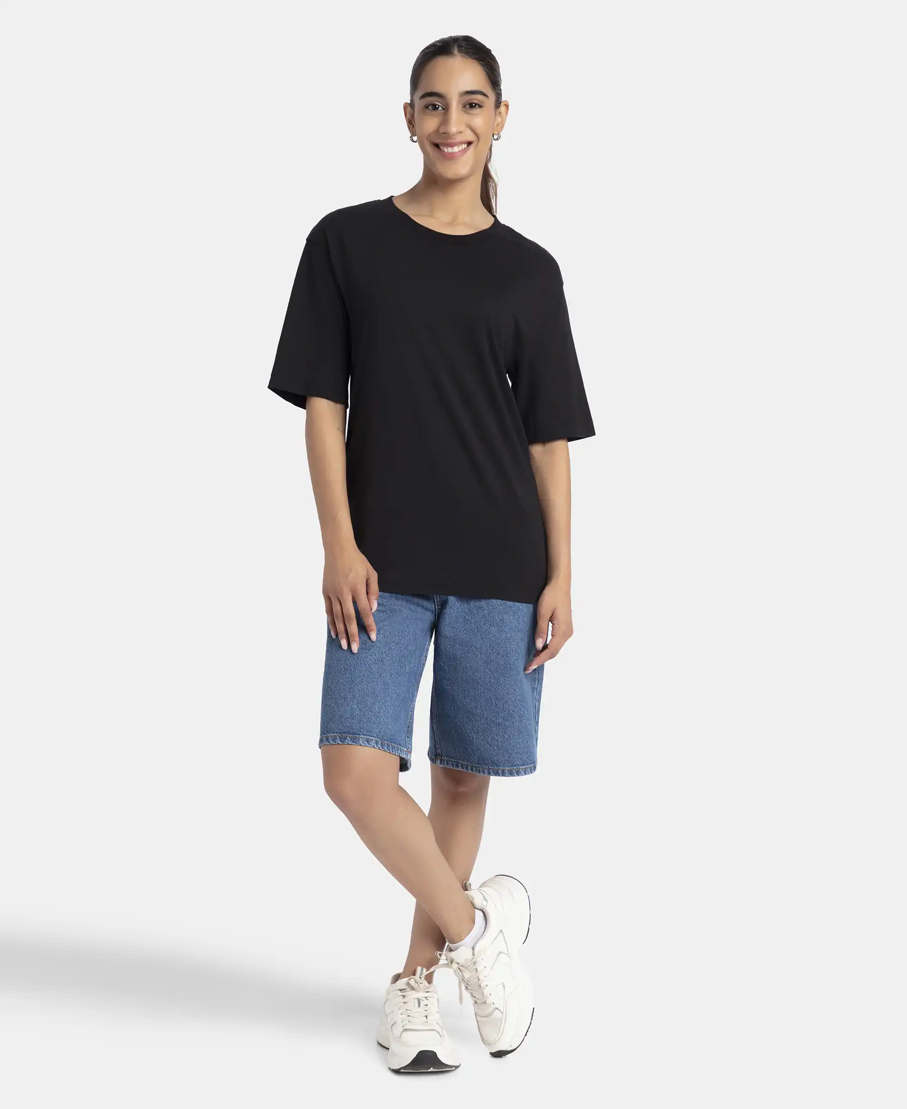 Super Combed Cotton Oversized T-Shirt with Drop Shoulder Styling - Black - Image 4