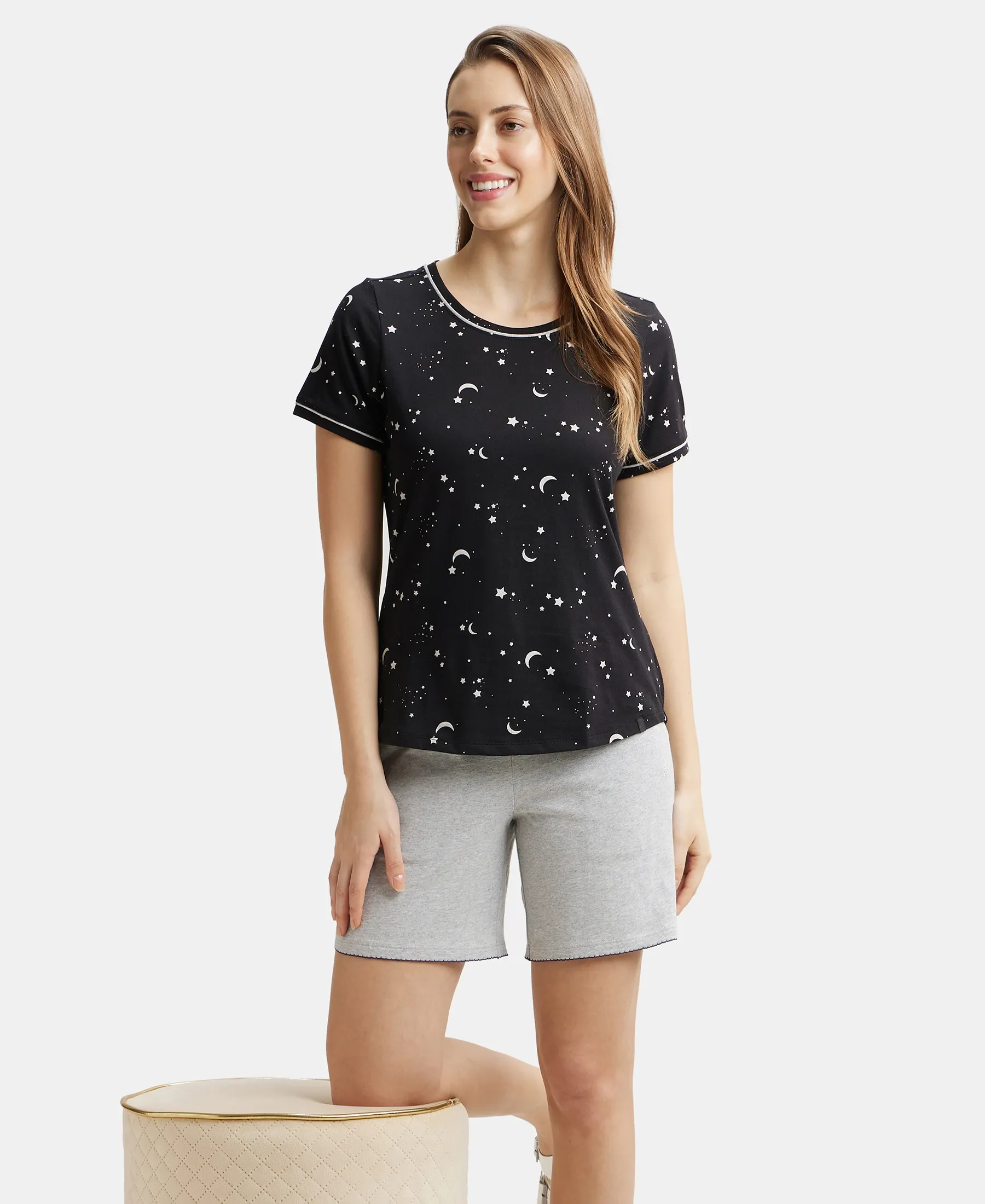 Super Combed Cotton Relaxed Fit Printed Round Neck Half Sleeve T-Shirt with Contrast Piping Design - Black - Image 6