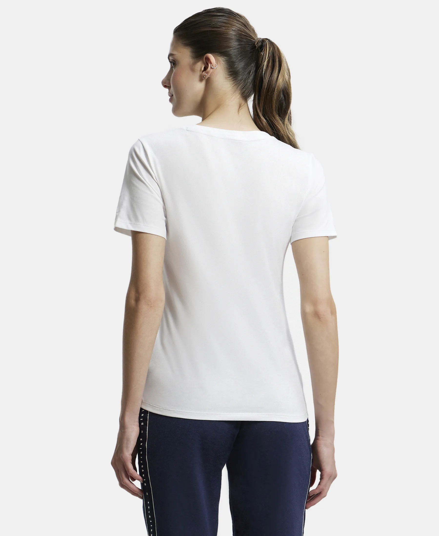 Super Combed Cotton Rich Fabric Relaxed Fit V-Neck Half Sleeve T-Shirt - White - Image 3