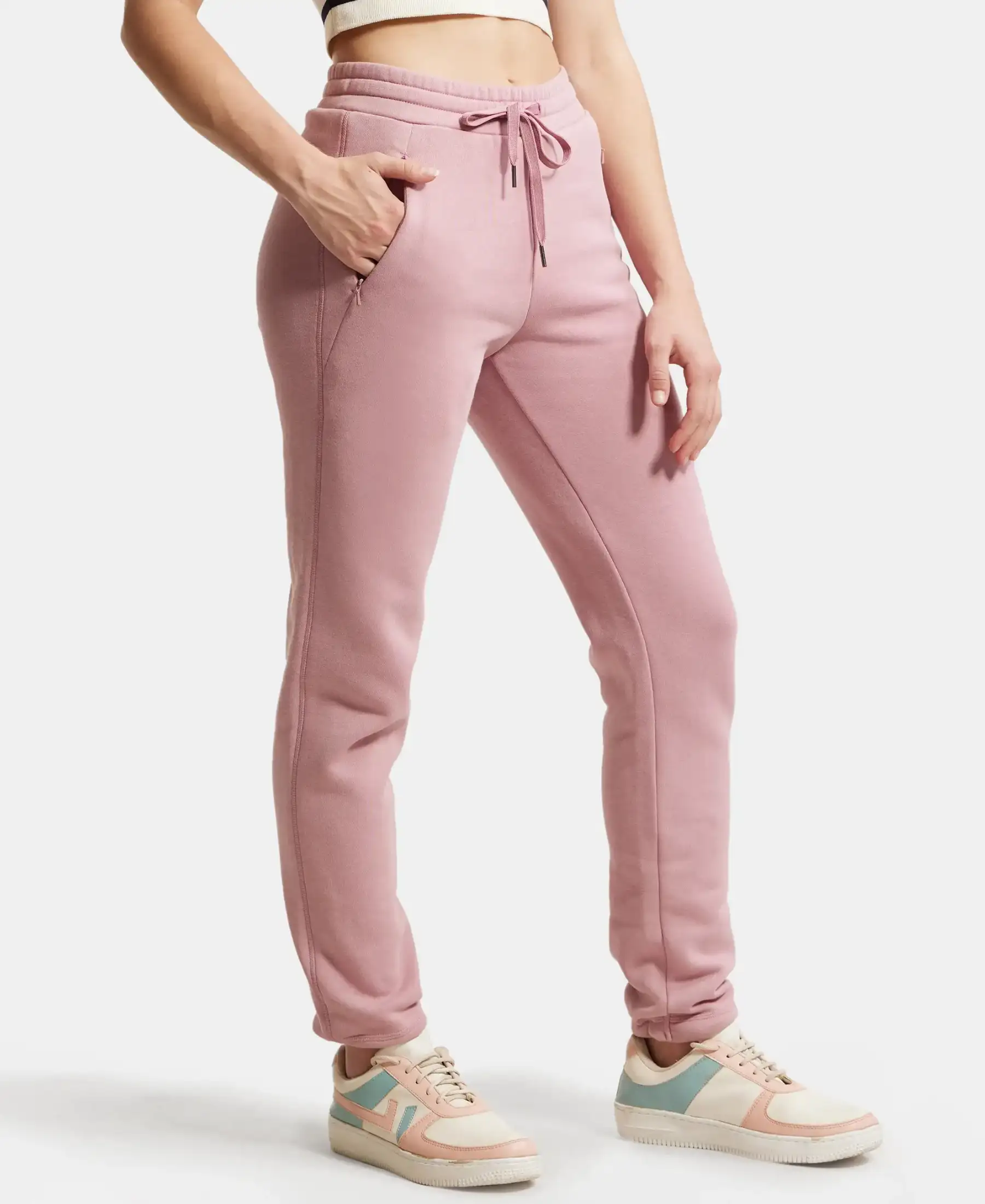 Super Combed Cotton Rich Fleece Fabric Straight Fit Trackpants with Zipper Pockets - Lilas - Image 2