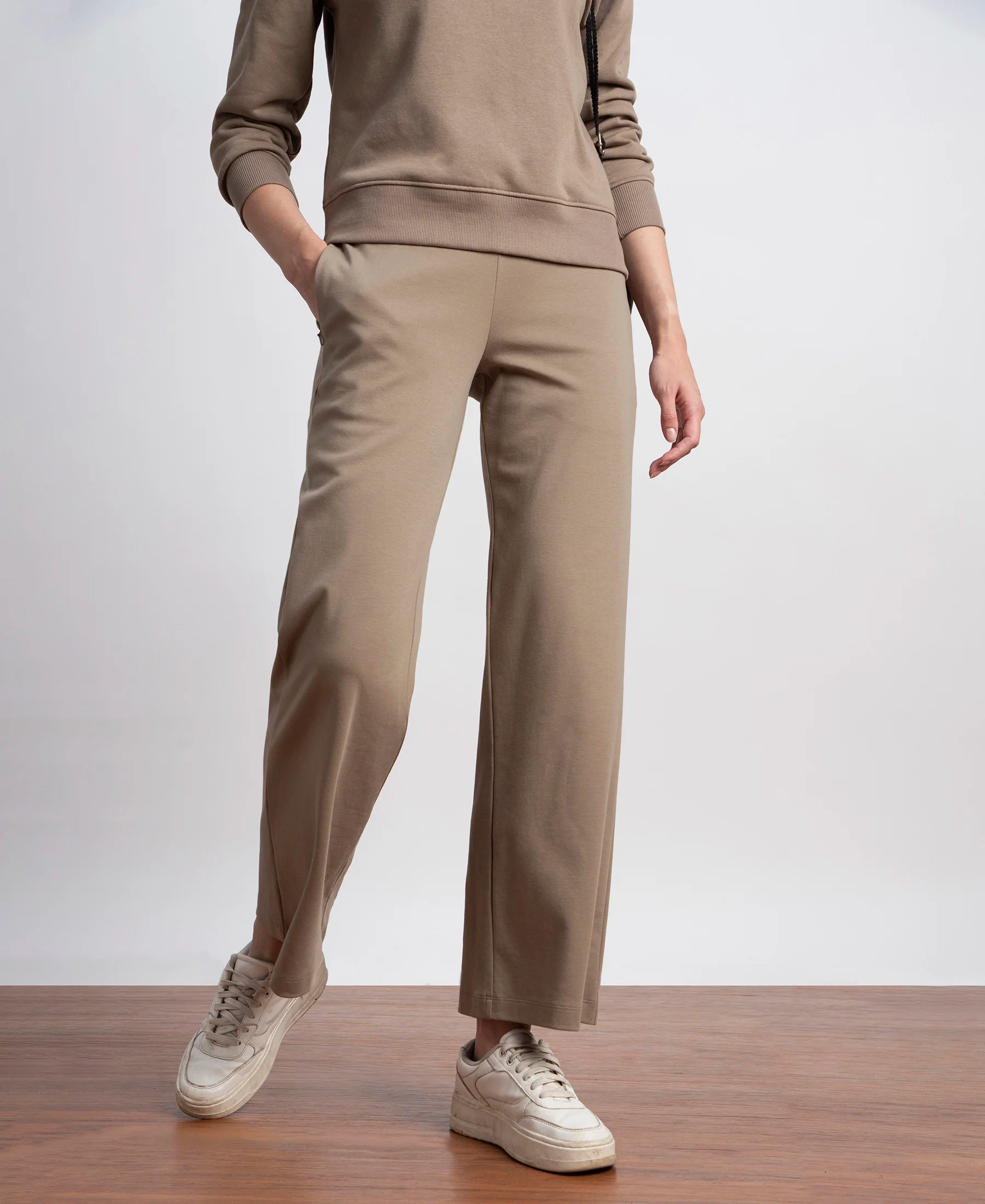 Super Combed Cotton Rich Relaxed Fit Wide Leg Pants with Zipper Pockets - Desert Taupe - Image 5