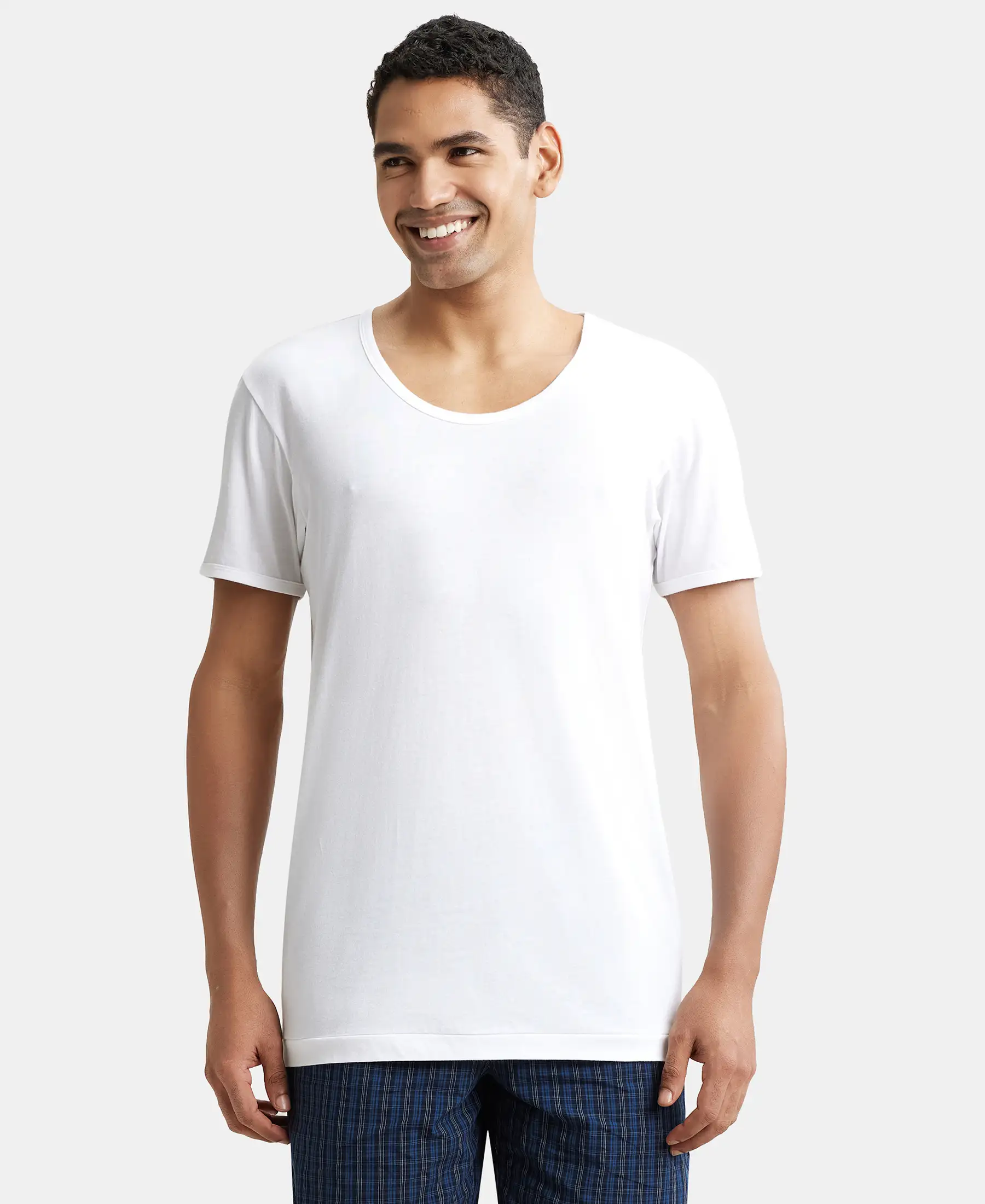 Super Combed Cotton Round Neck Half Sleeved Vest - White (Pack of 2) - Image 6