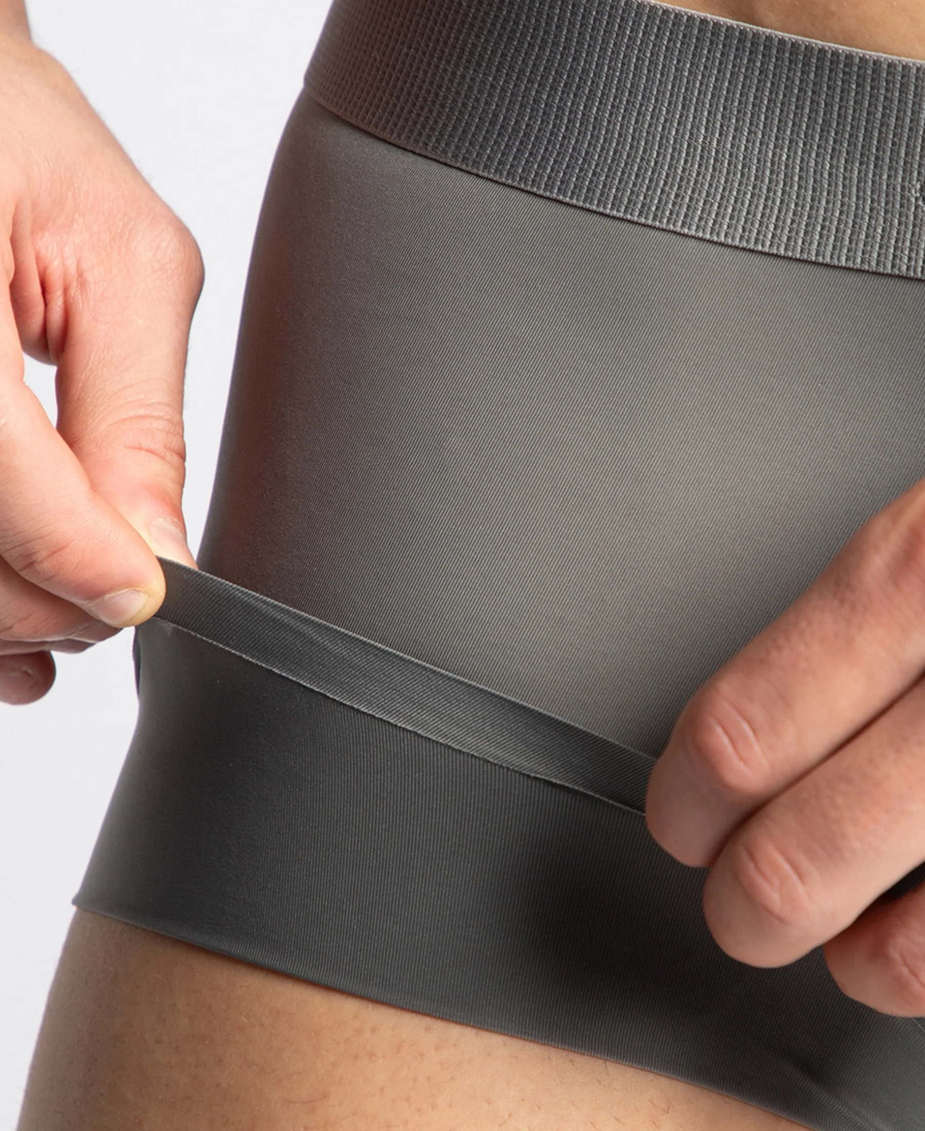 Tactouch Microfiber Elastane Stretch Seamfree Bonded Tech Solid Trunk with Internal Breathable Mesh - Grey - Image 6
